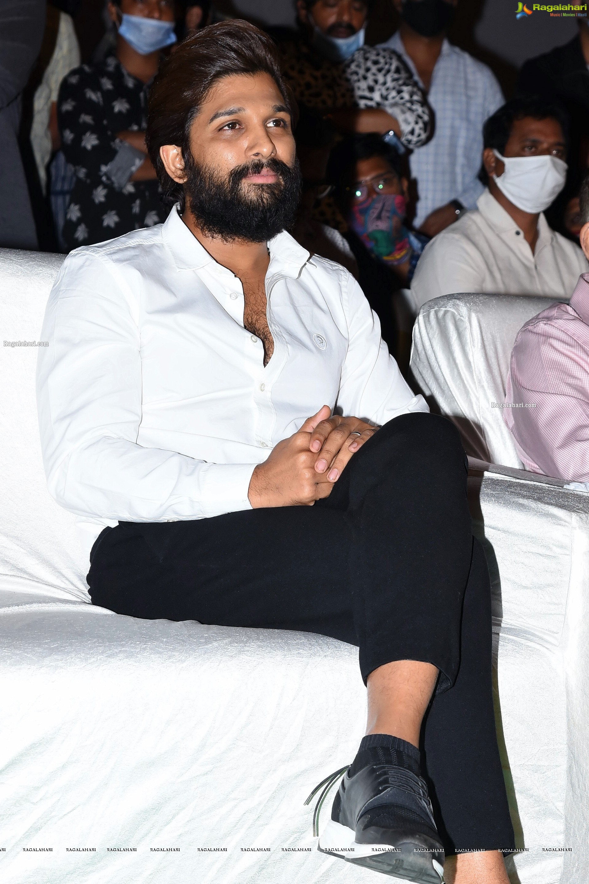 Allu Arjun at Ala Vaikunthapurramuloo Reunion Bash, HD Photo Gallery