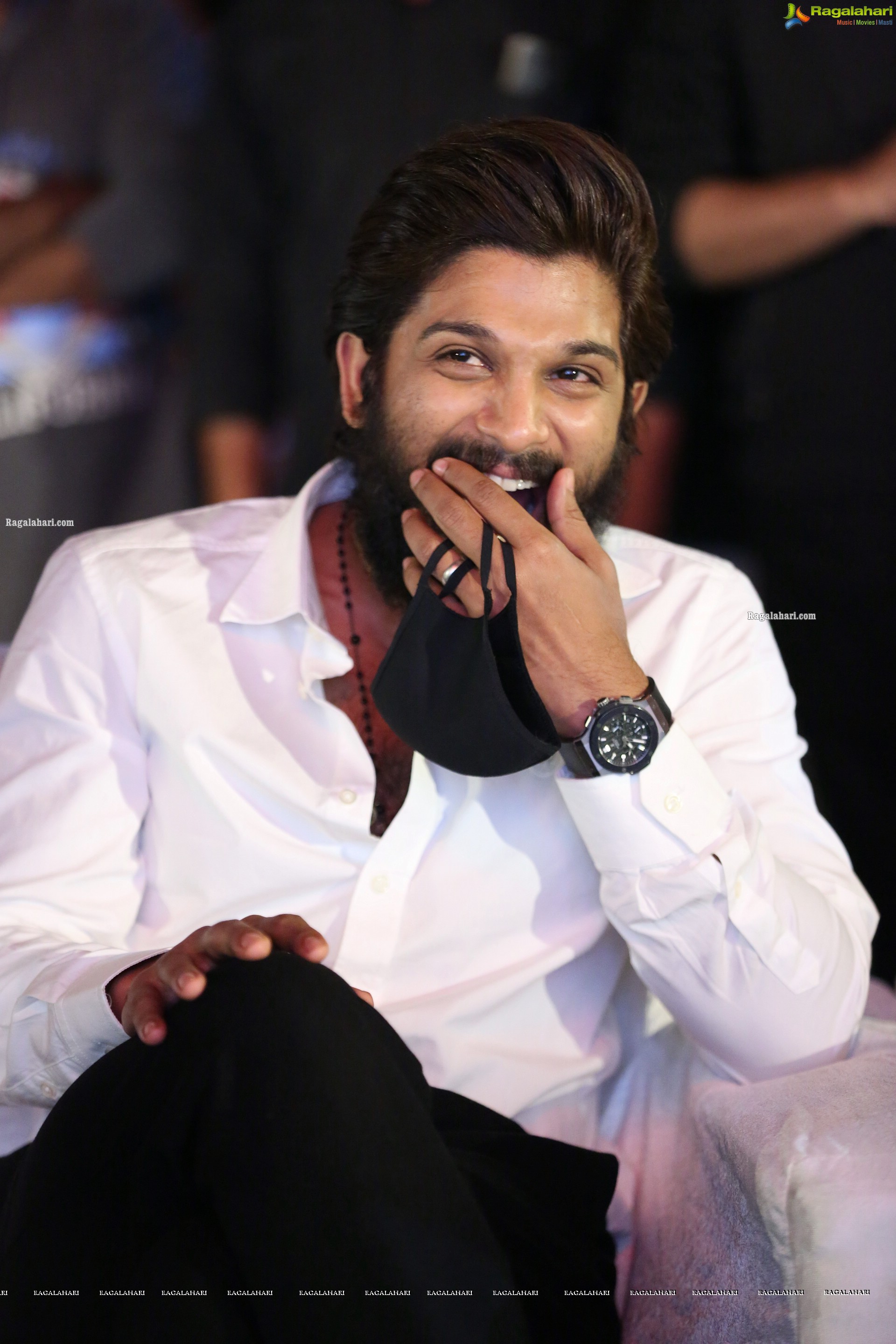 Allu Arjun at Ala Vaikunthapurramuloo Reunion Bash, HD Photo Gallery