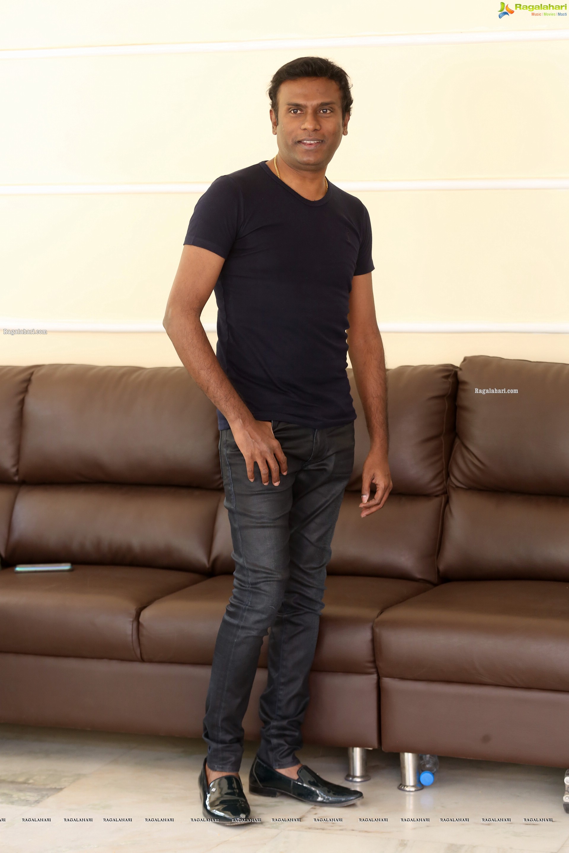 Anup Rubens at 30 Rojullo Preminchadam Ela Movie Interview, HD Photo Gallery