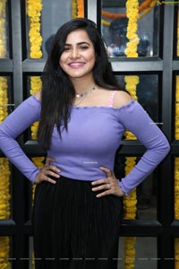 Ashu Reddy at OOKO KAKA Clothing Brand Launch