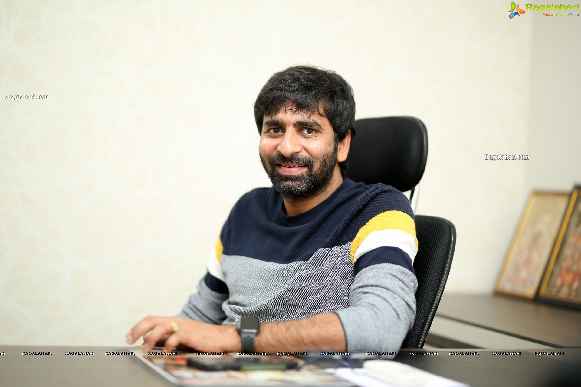 Gopichand Malineni at Krack Movie Interview, HD Photo Gallery