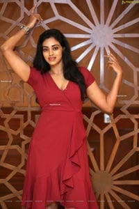 Kamakshi Bhaskarla In Maroon Frill Dress
