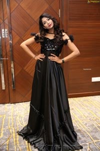 Kiranmayee Maheswari at Me Women Fashion Show