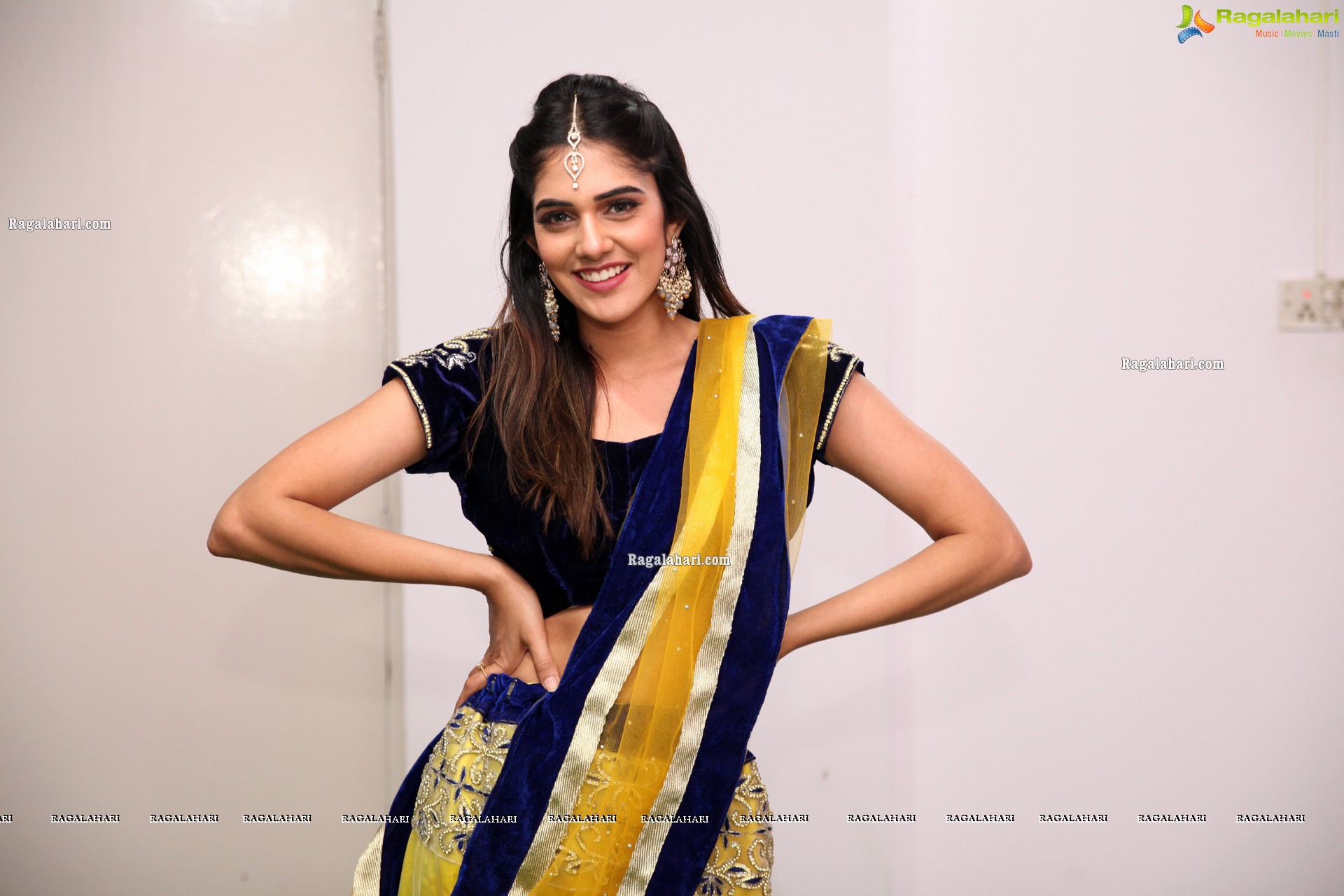 Kritya Sudha Karda at Sutraa Fashion & Lifestyle Exhibition Curtain Raiser, HD Photo Gallery