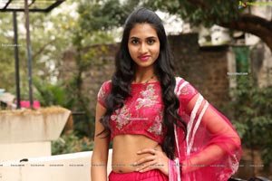 Laya Jupally at Sutraa A Festive Special Curtain Raiser