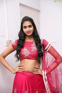 Laya Jupally at Sutraa A Festive Special Curtain Raiser