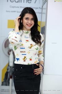 Mannara Chopra at Xiaomi Mi 10i Smartphone Launch