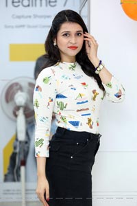 Mannara Chopra at Xiaomi Mi 10i Smartphone Launch