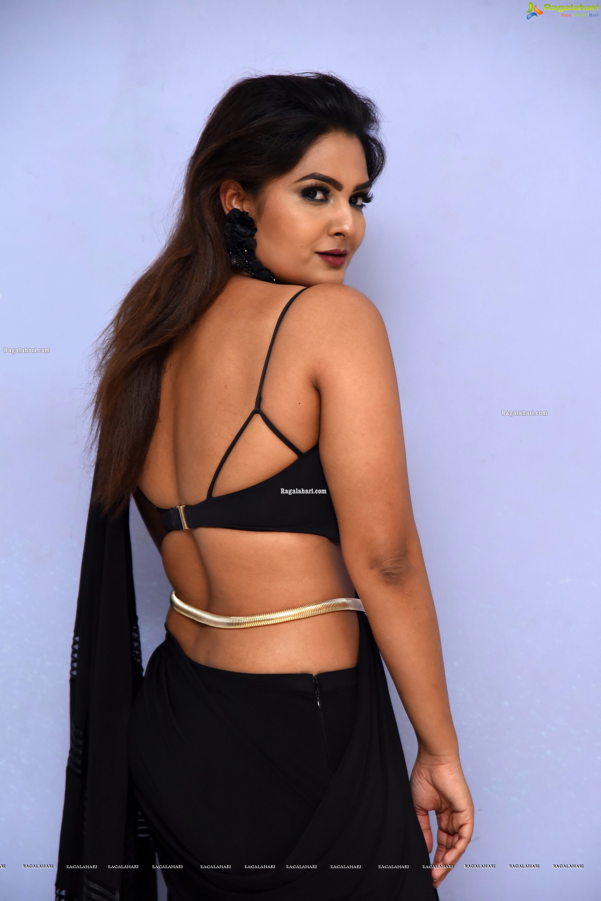 Neha Deshpande at Psycho Movie Teaser Launch, HD Photo Gallery