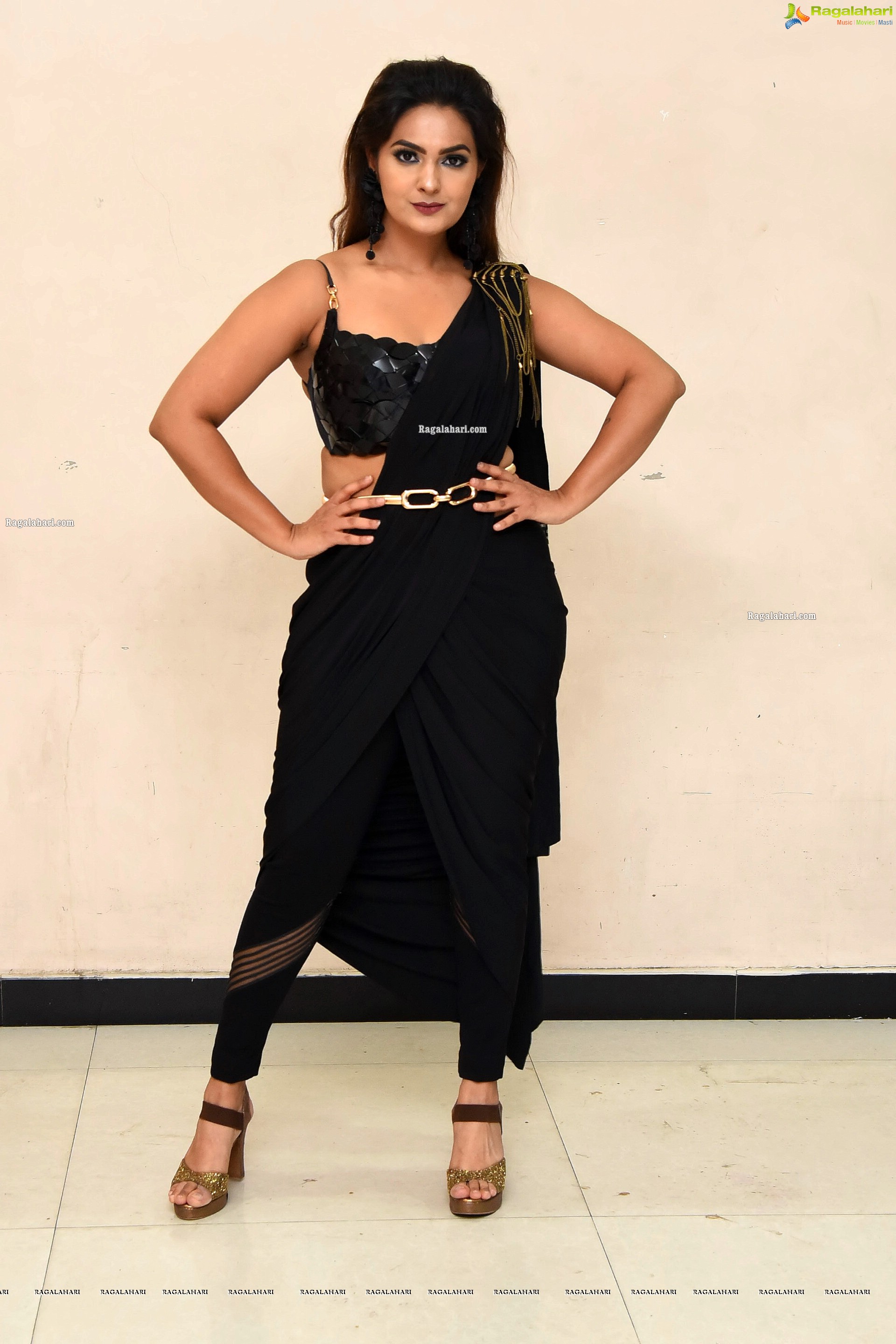 Neha Deshpande at Psycho Movie Teaser Launch, HD Photo Gallery