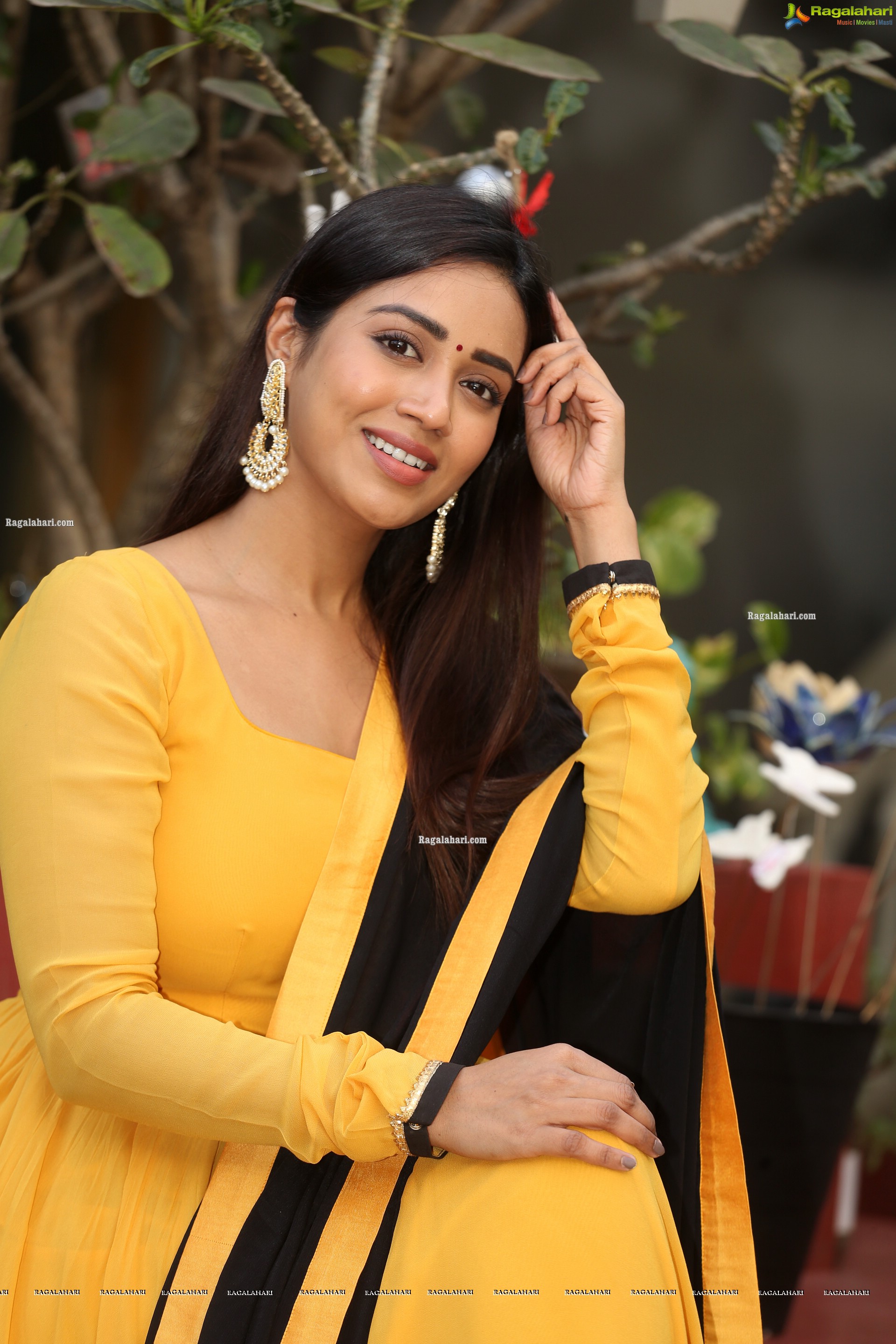 Nivetha Pethuraj at Red Movie Interview, HD Photo Gallery