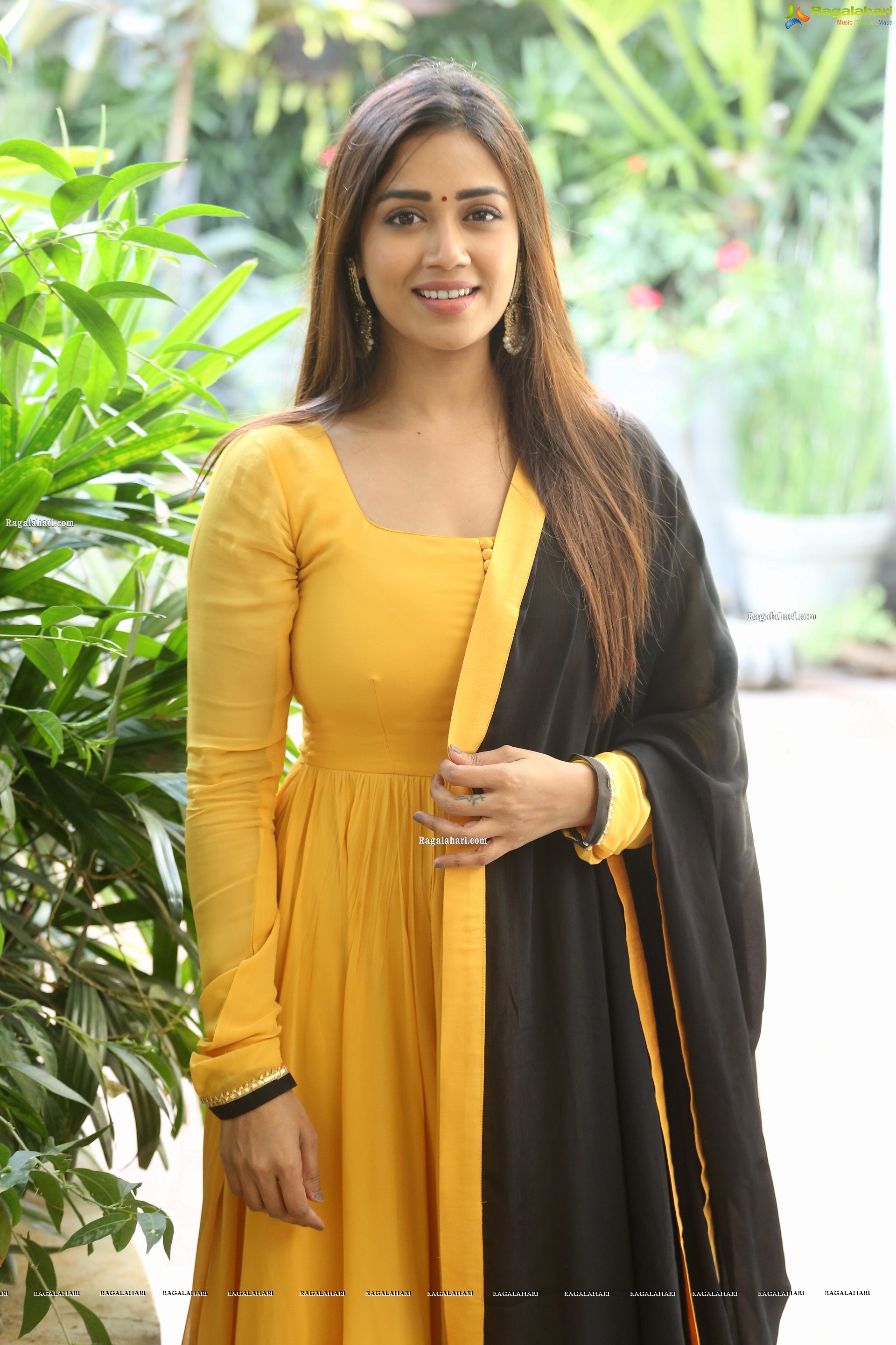 Nivetha Pethuraj at Red Movie Interview, HD Photo Gallery