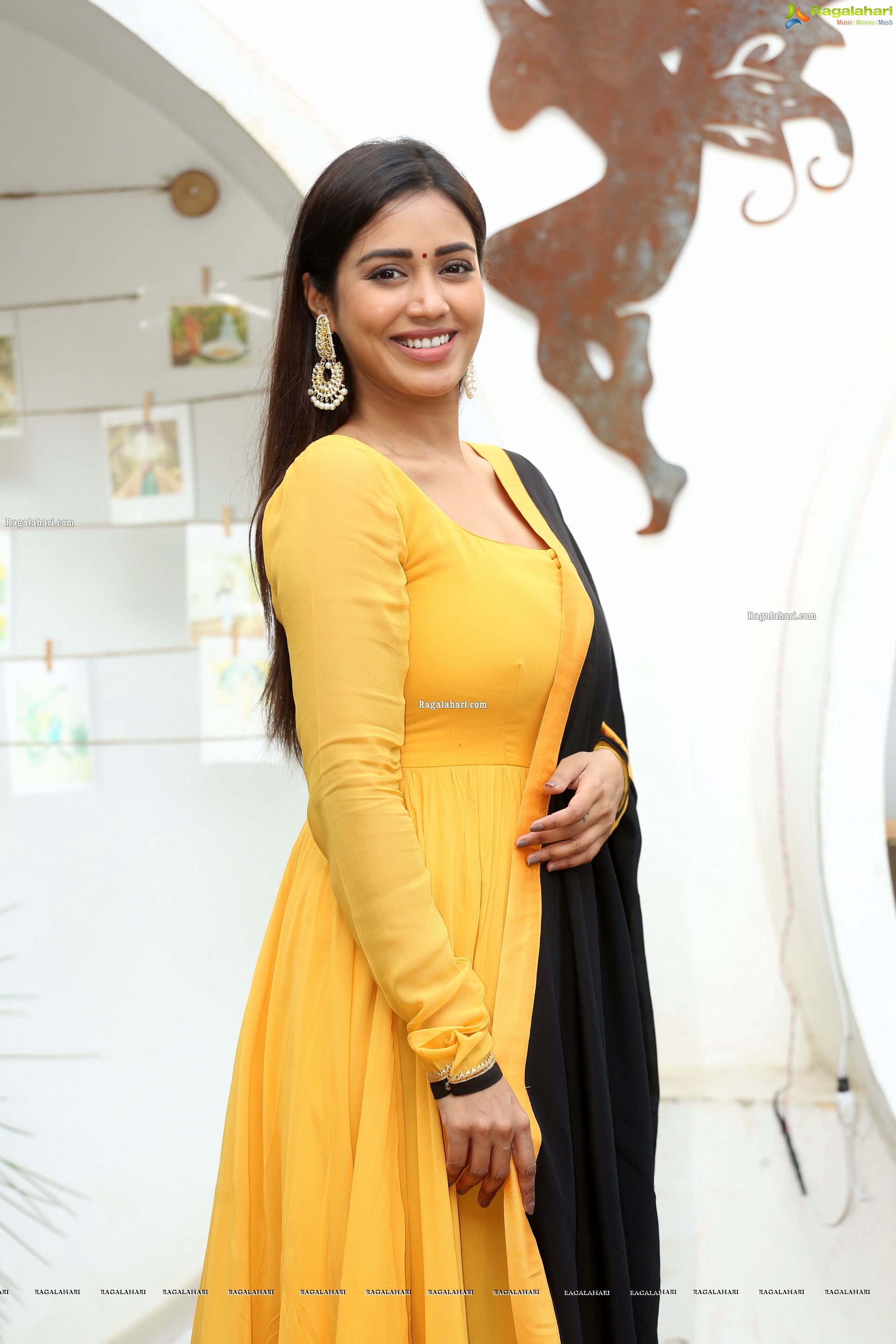 Nivetha Pethuraj at Red Movie Interview, HD Photo Gallery