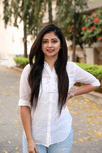 Pallavi Gowda at Ajatha Shatruvu Web Series Teaser Launch