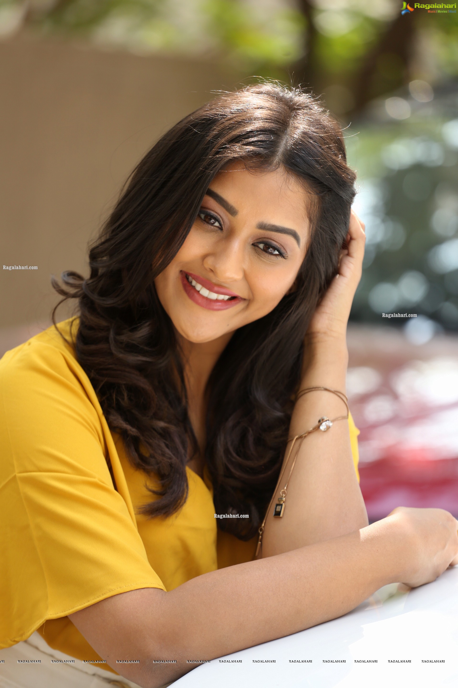 Pooja Jhaveri at Bangaru Bullodu Movie Interview, HD Photo Gallery