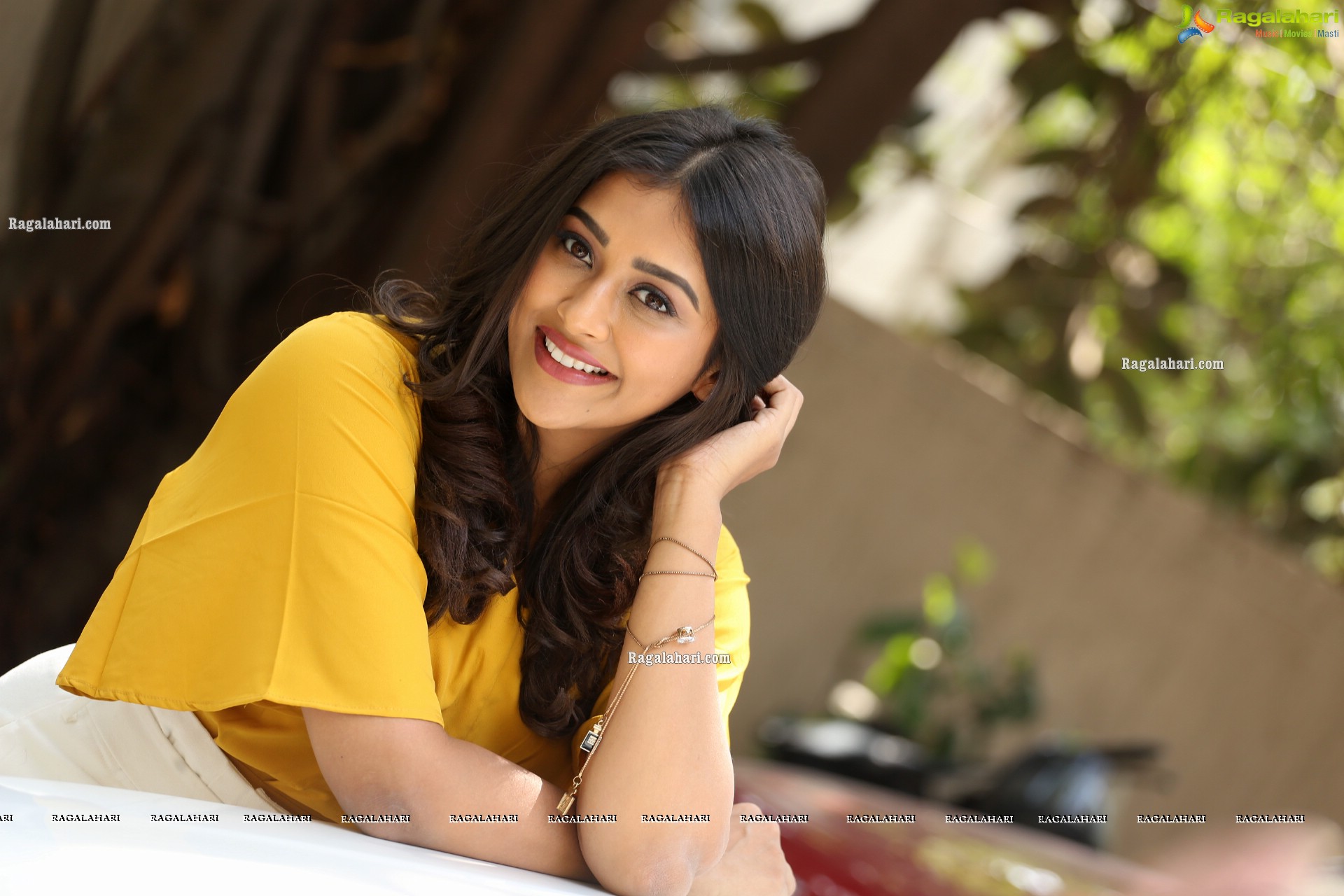 Pooja Jhaveri at Bangaru Bullodu Movie Interview, HD Photo Gallery