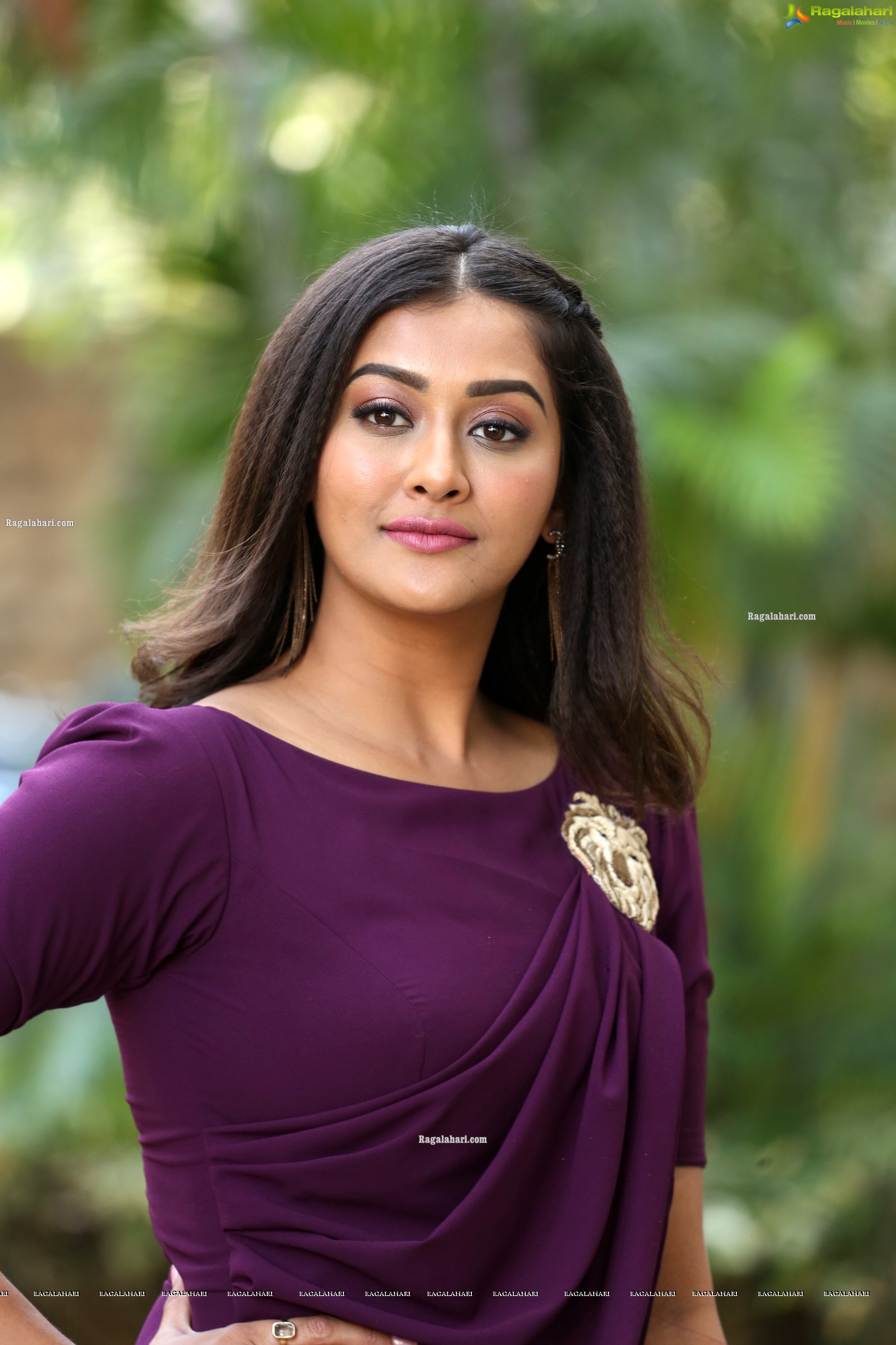 Pooja Jhaveri at Bangaru Bullodu Trailer Launch, HD Photo Gallery