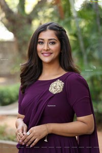 Pooja Jhaveri at Bangaru Bullodu Trailer Launch