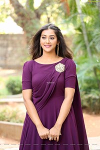 Pooja Jhaveri at Bangaru Bullodu Trailer Launch