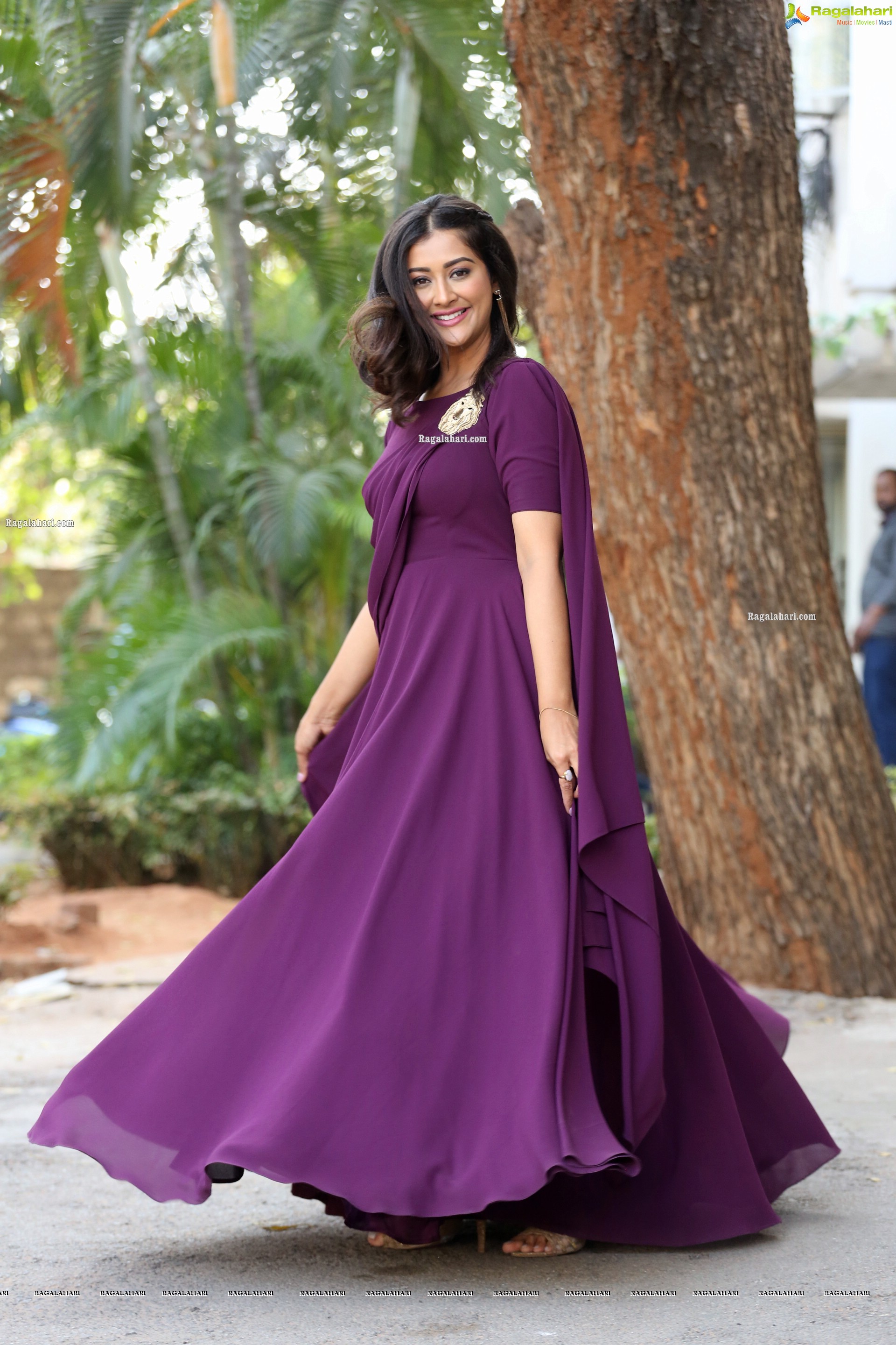 Pooja Jhaveri at Bangaru Bullodu Trailer Launch, HD Photo Gallery