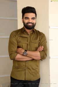 Pradeep Machiraju at 30 Rojullo Preminchadam Ela Interview