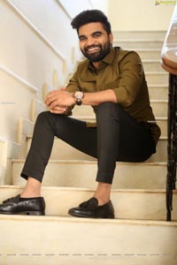 Pradeep Machiraju at 30 Rojullo Preminchadam Ela Interview