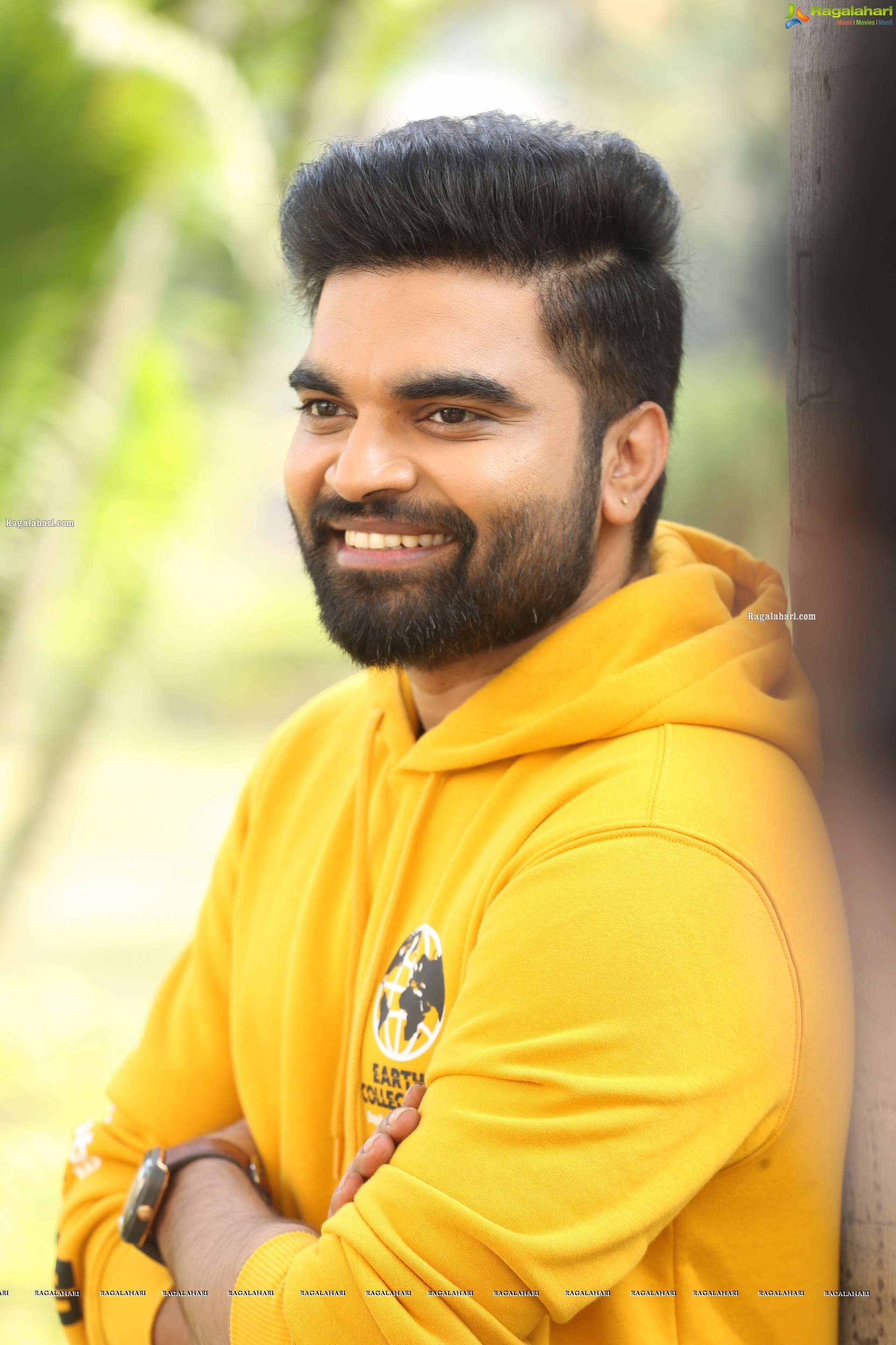 Pradeep Machiraju at 30 Rojullo Preminchadam Ela Promotional Event, HD Stills