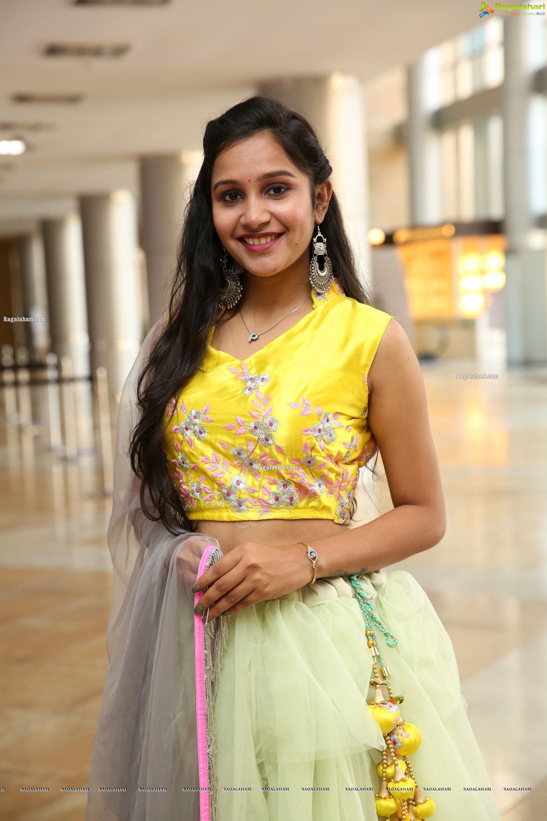 Priyancee Agarwal in Pastel Green Ruffle Lehenga and Yellow Crop Top, HD Photo Gallery