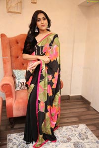 Rashmi Gautam at Thread and Fabric Designer Studio Launch