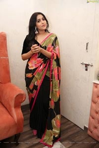 Rashmi Gautam at Thread and Fabric Designer Studio Launch