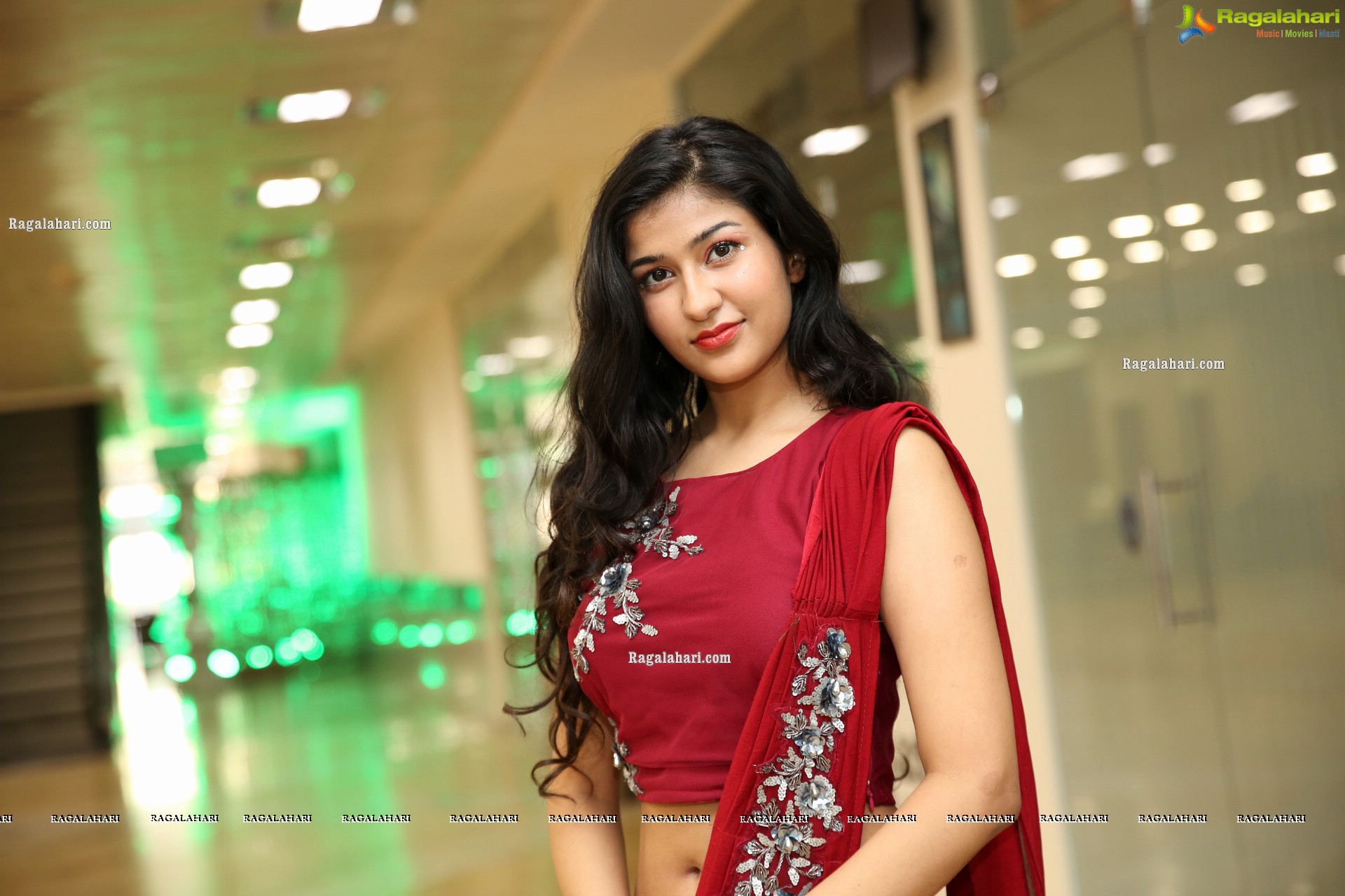 Riya Singh in Dazzling Red Designer Saree, HD Photo Gallery