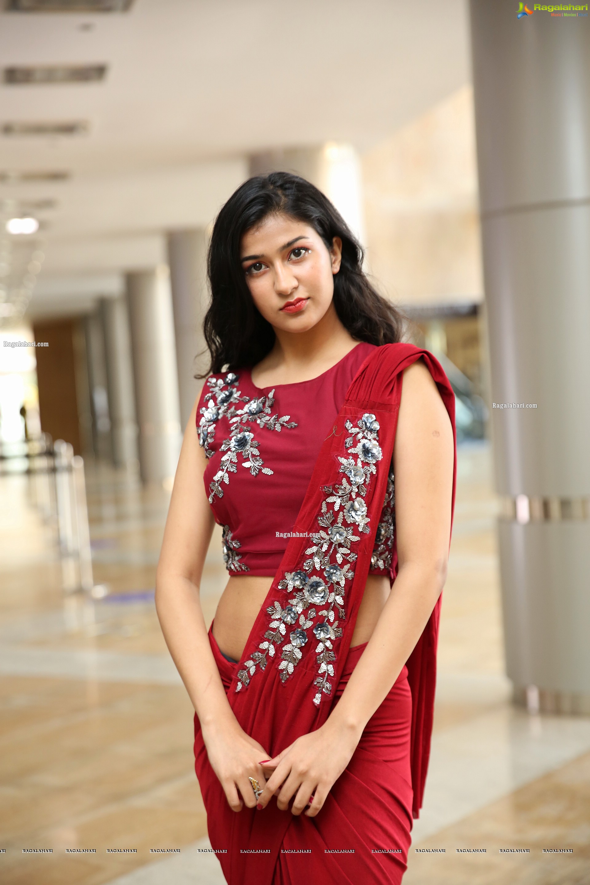 Riya Singh in Dazzling Red Designer Saree, HD Photo Gallery