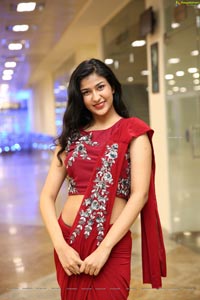 Riya Singh in Dazzling Red Designer Saree