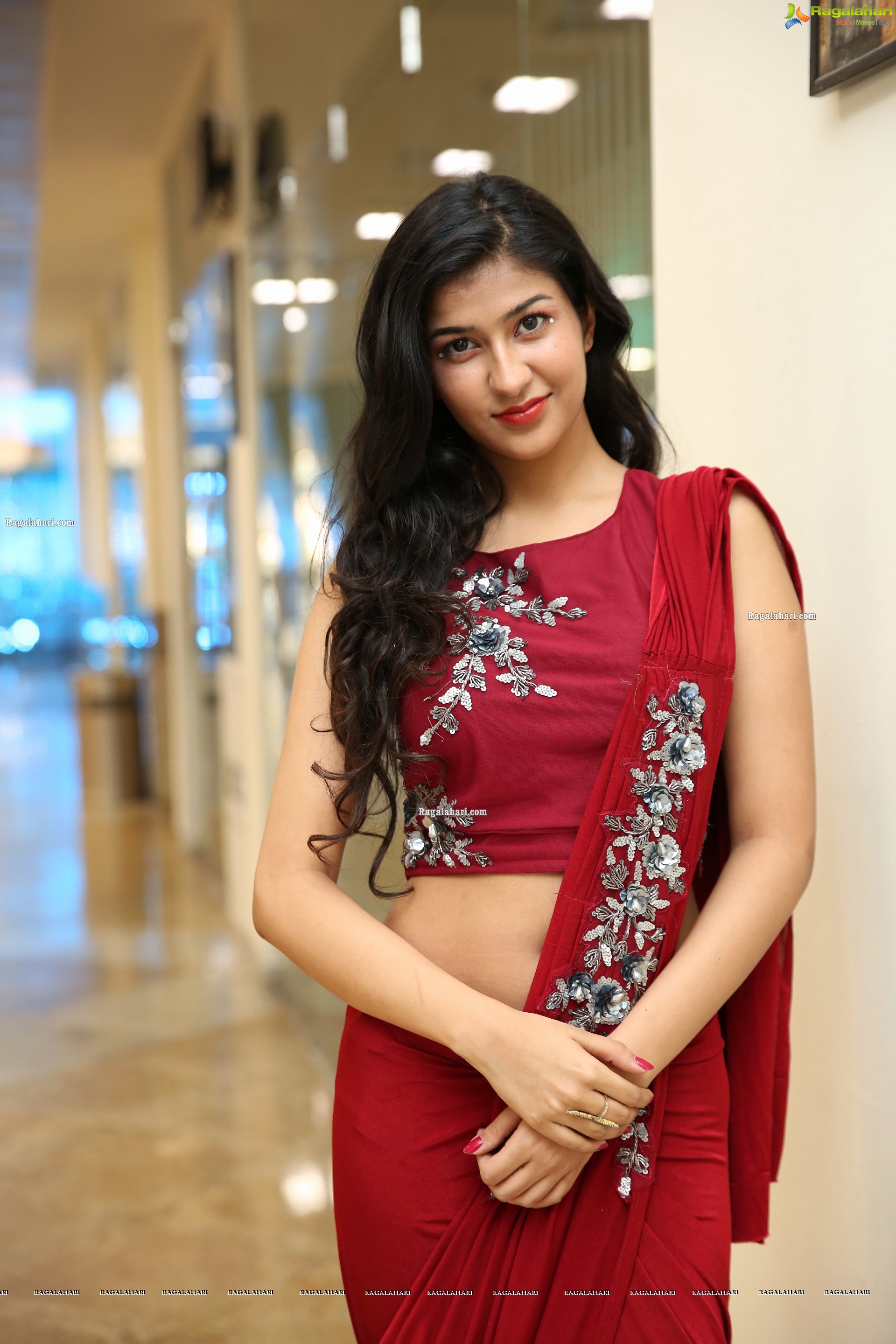 Riya Singh in Dazzling Red Designer Saree, HD Photo Gallery