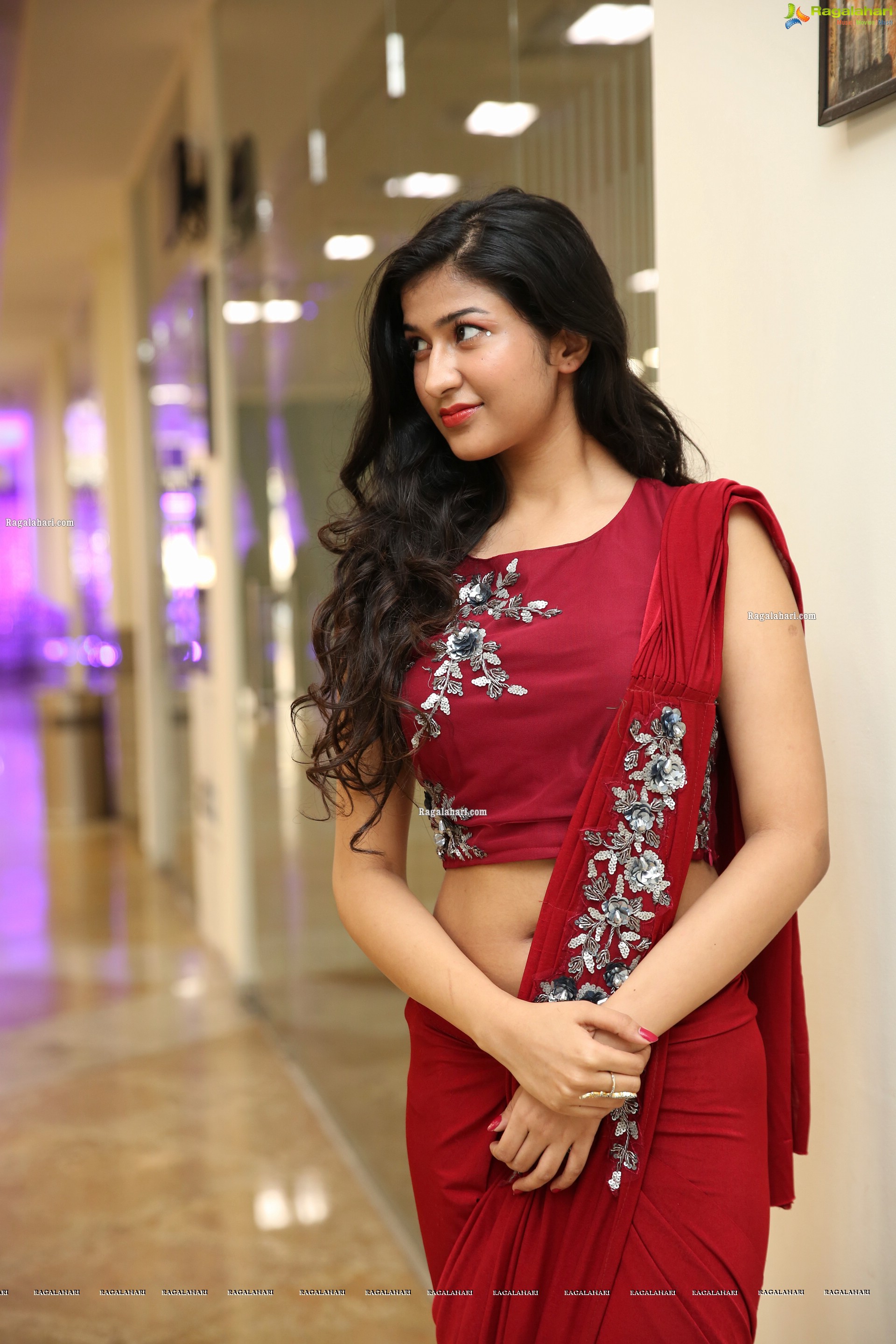 Riya Singh in Dazzling Red Designer Saree, HD Photo Gallery