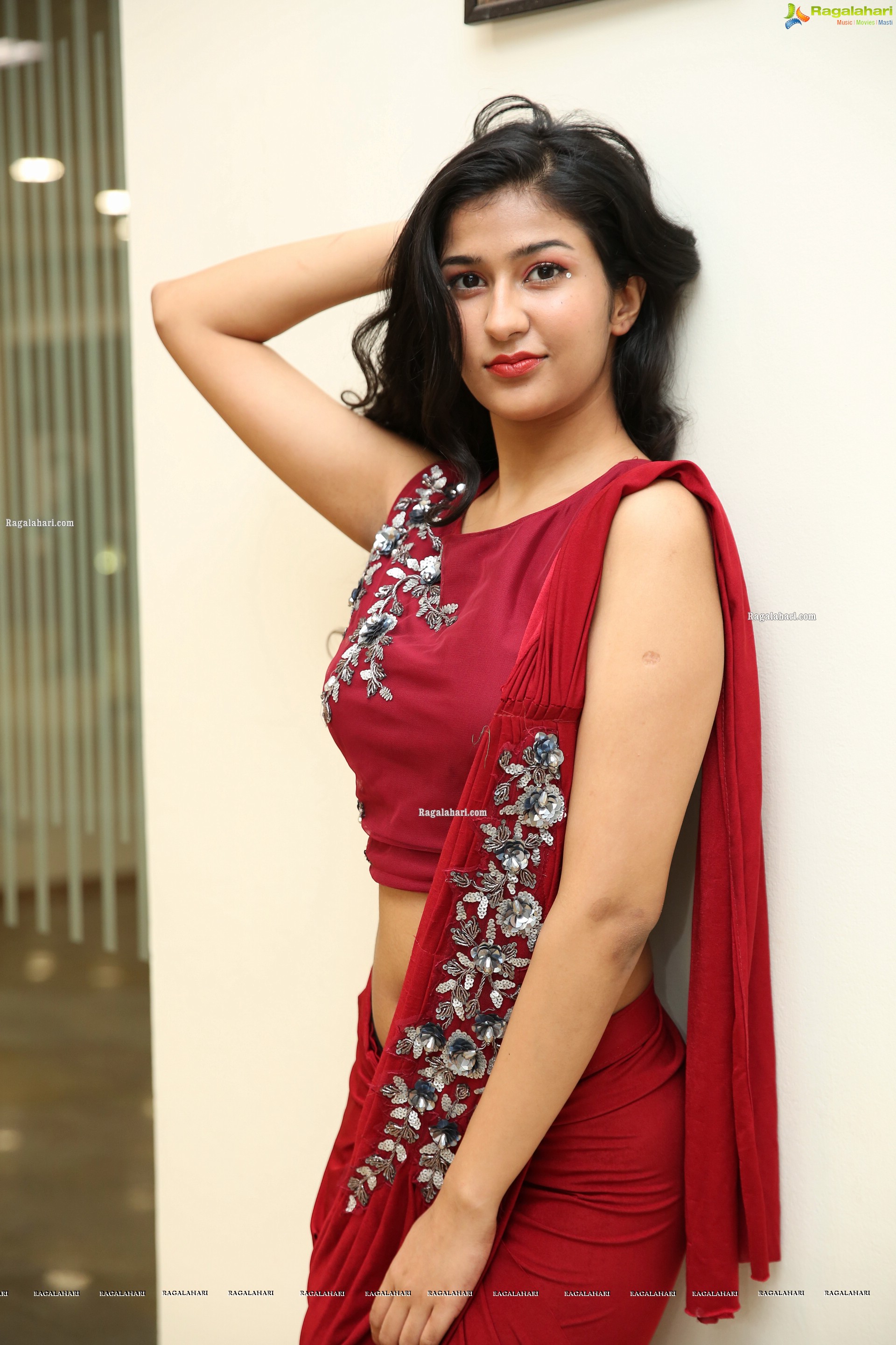 Riya Singh in Dazzling Red Designer Saree, HD Photo Gallery