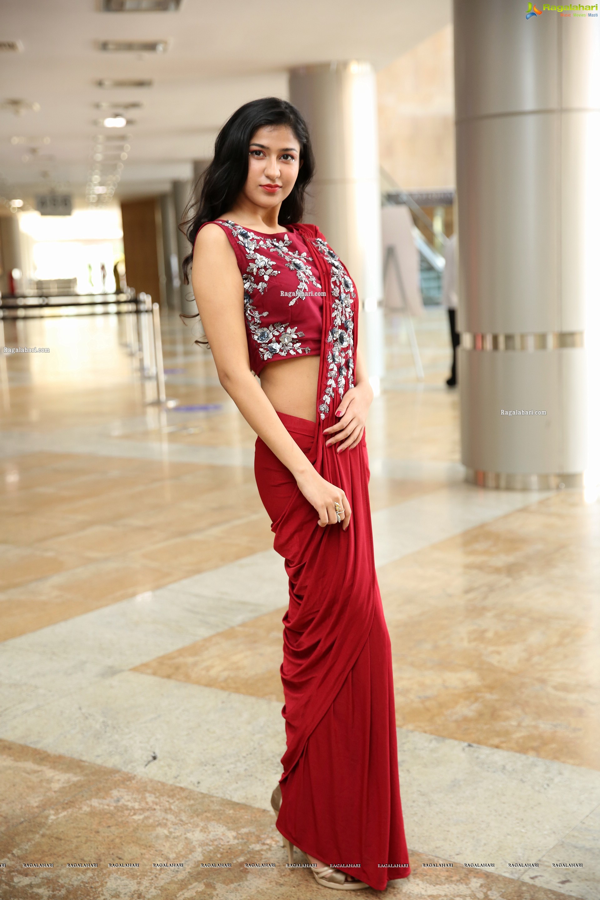 Riya Singh in Dazzling Red Designer Saree, HD Photo Gallery