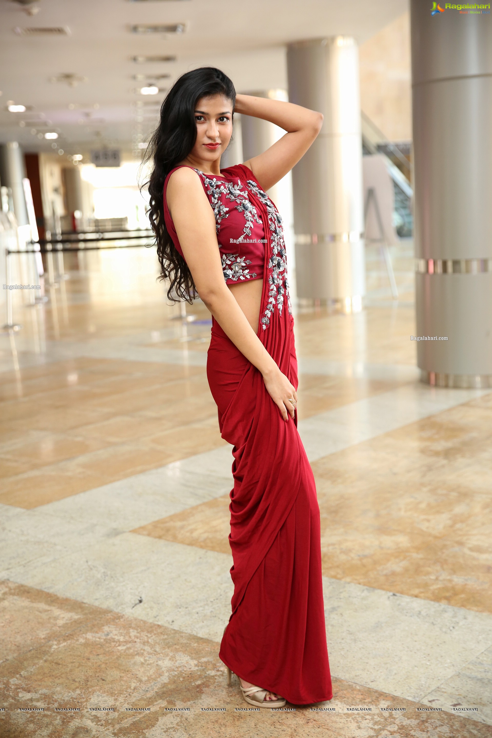 Riya Singh in Dazzling Red Designer Saree, HD Photo Gallery