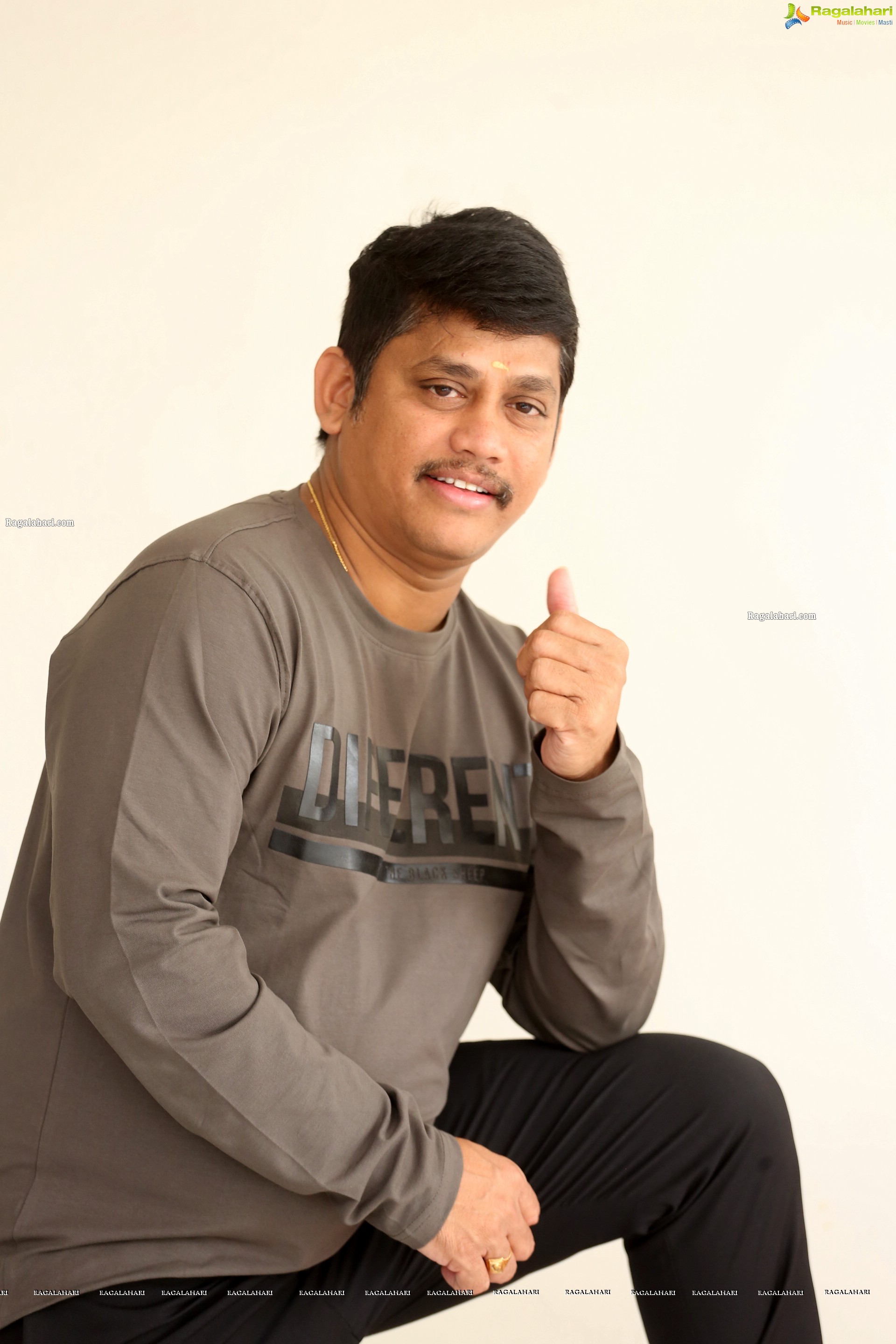 Director Santosh Srinivas at Alludu Adhurs Movie Interview, HD Photo Gallery