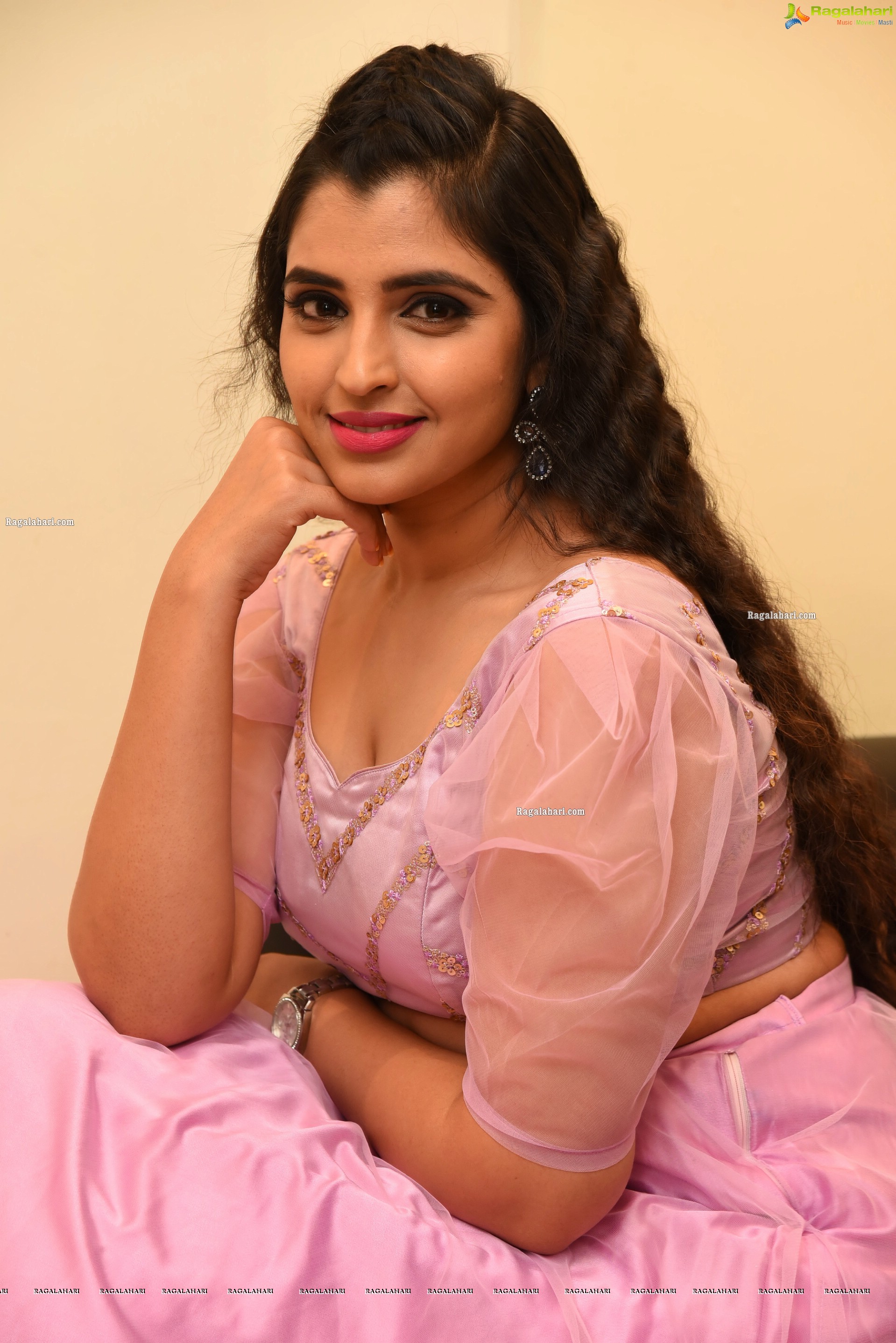 Shyamala at Bangaru Bullodu Pre-Release Event, HD Photo Gallery