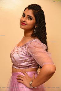 Shyamala at Bangaru Bullodu Pre-Release Event