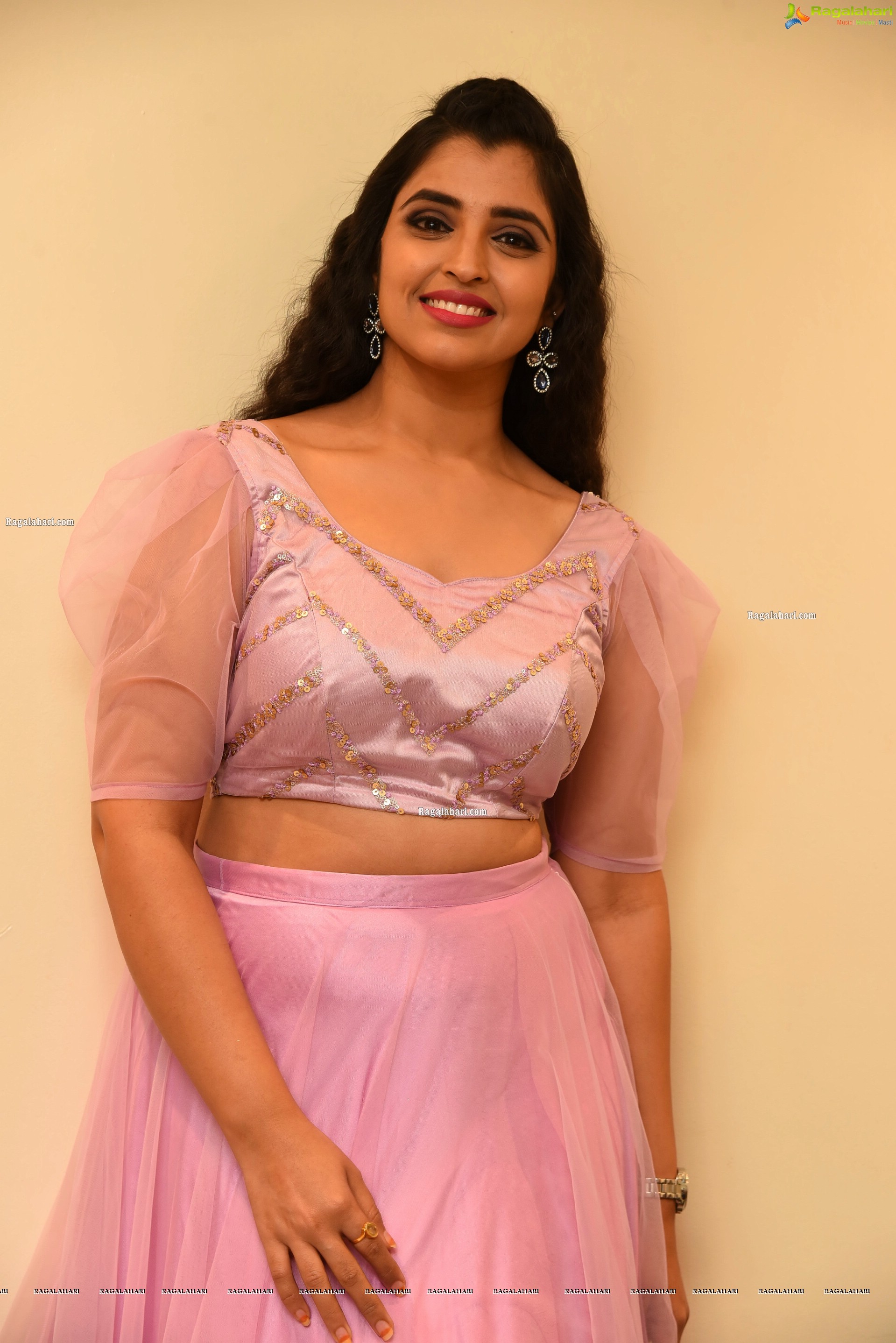 Shyamala at Bangaru Bullodu Pre-Release Event, HD Photo Gallery