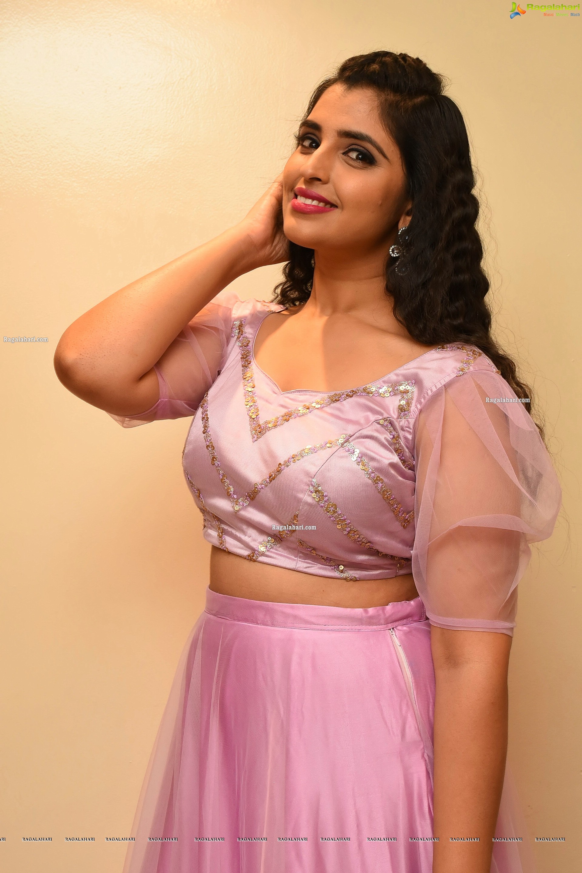 Shyamala at Bangaru Bullodu Pre-Release Event, HD Photo Gallery