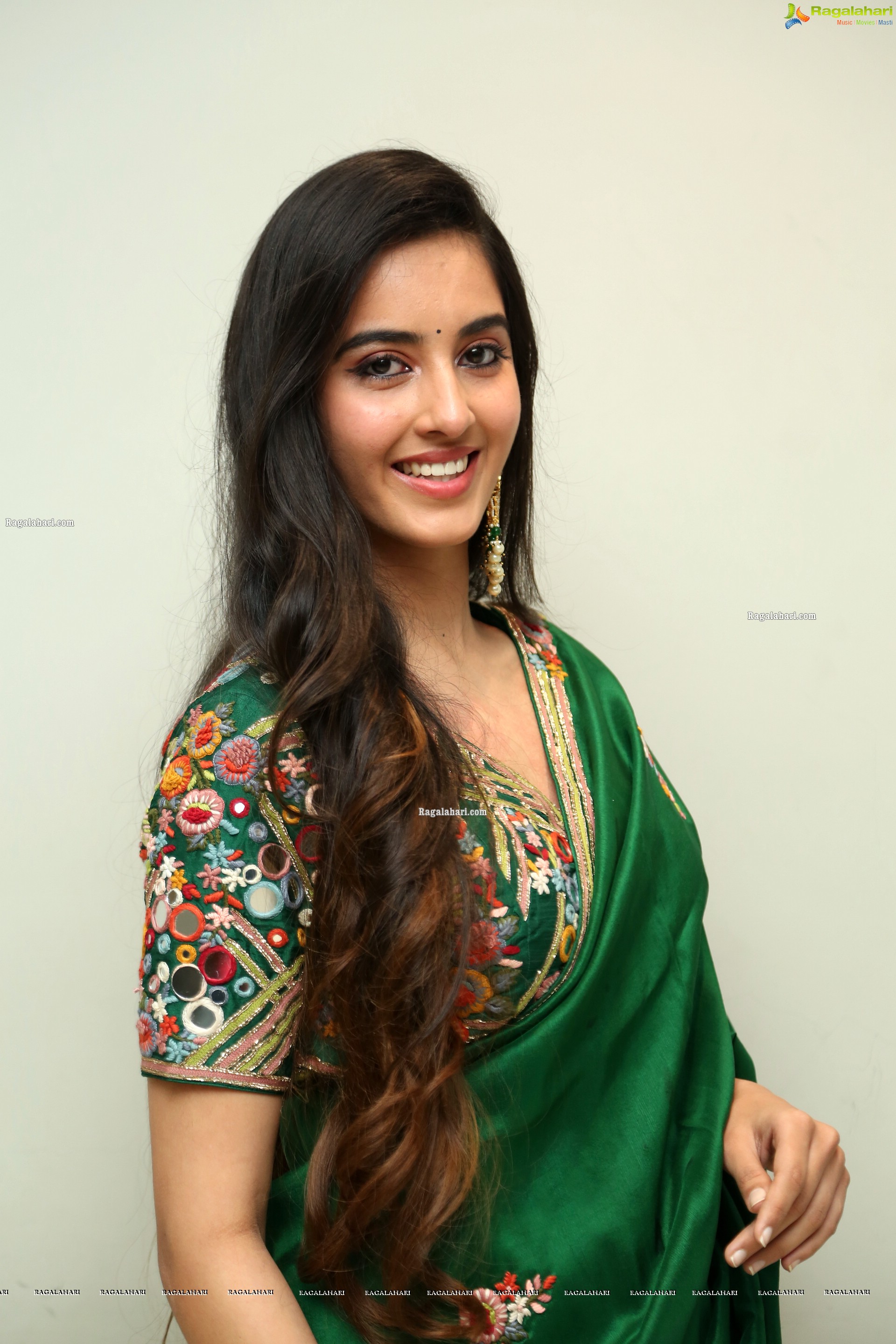 Simrat Kaur at My South Diva Calendar 2021 Launch, HD Photo Gallery