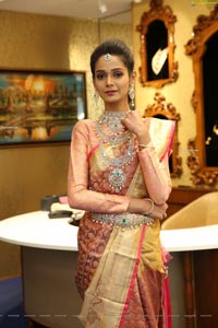 Sushmitha Raj at The Diamond Store by Chandubhai