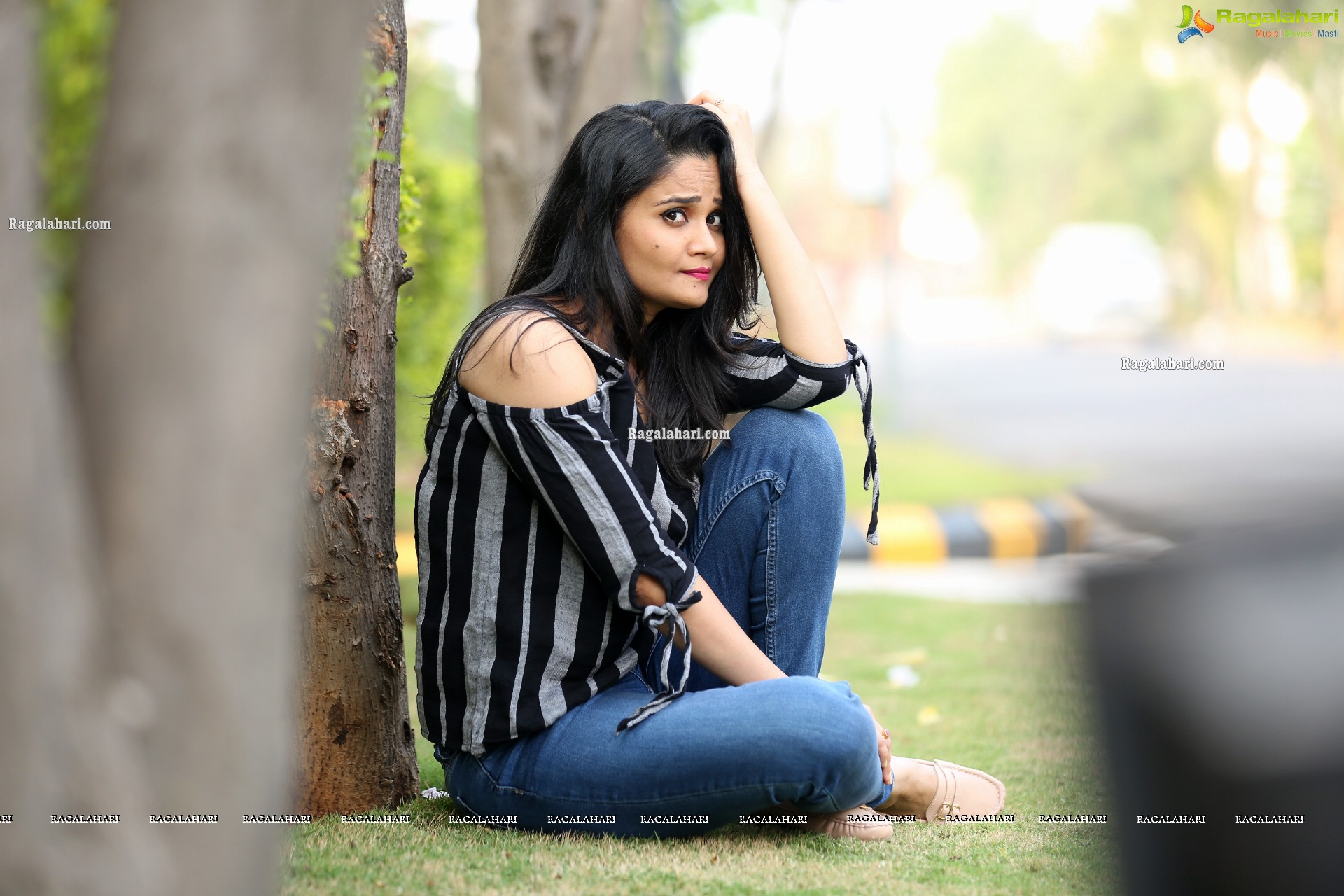 Usha Kurapati in Grey And Black Stripes Cold Shoulders Top, HD Photo Gallery