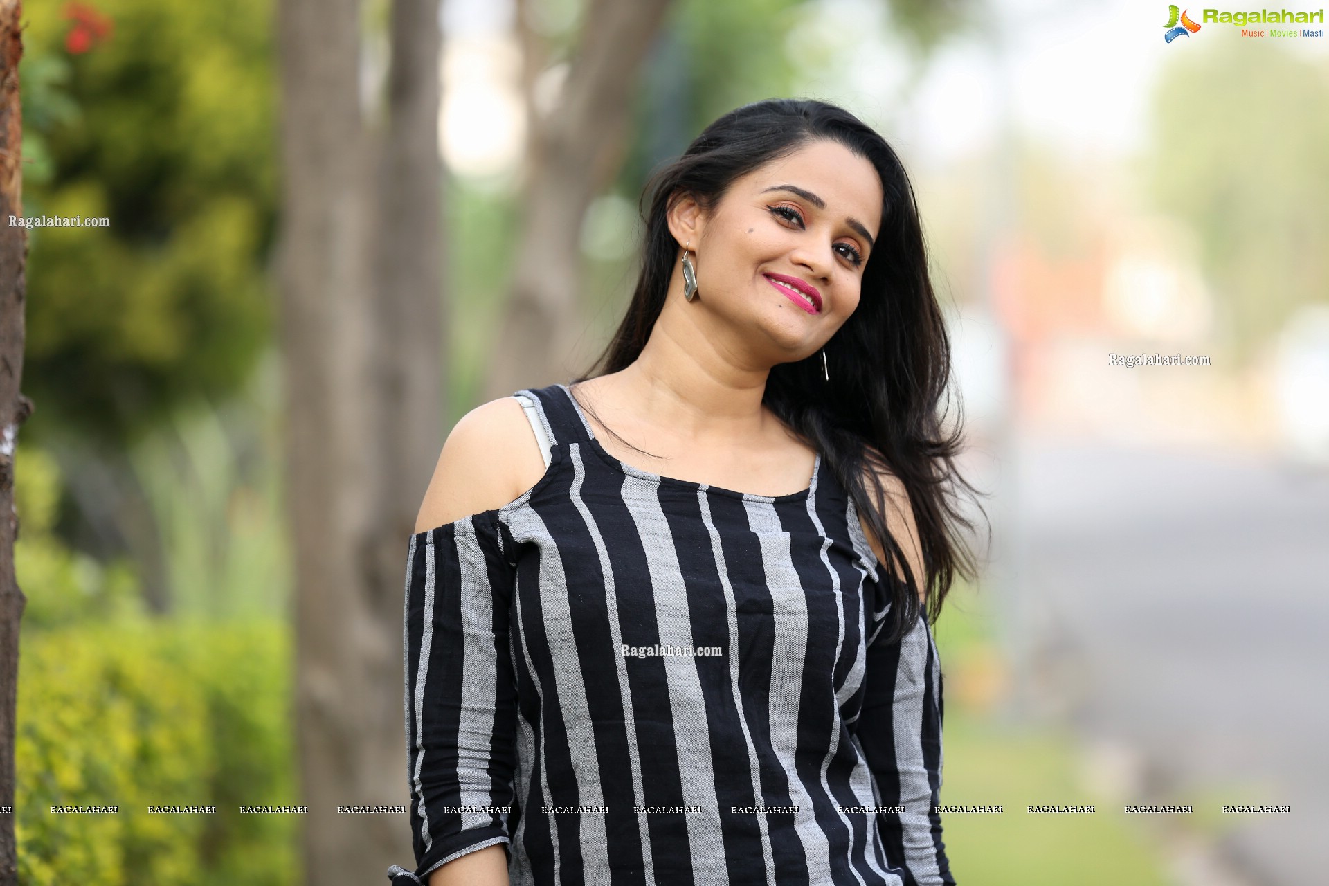 Usha Kurapati in Grey And Black Stripes Cold Shoulders Top, HD Photo Gallery