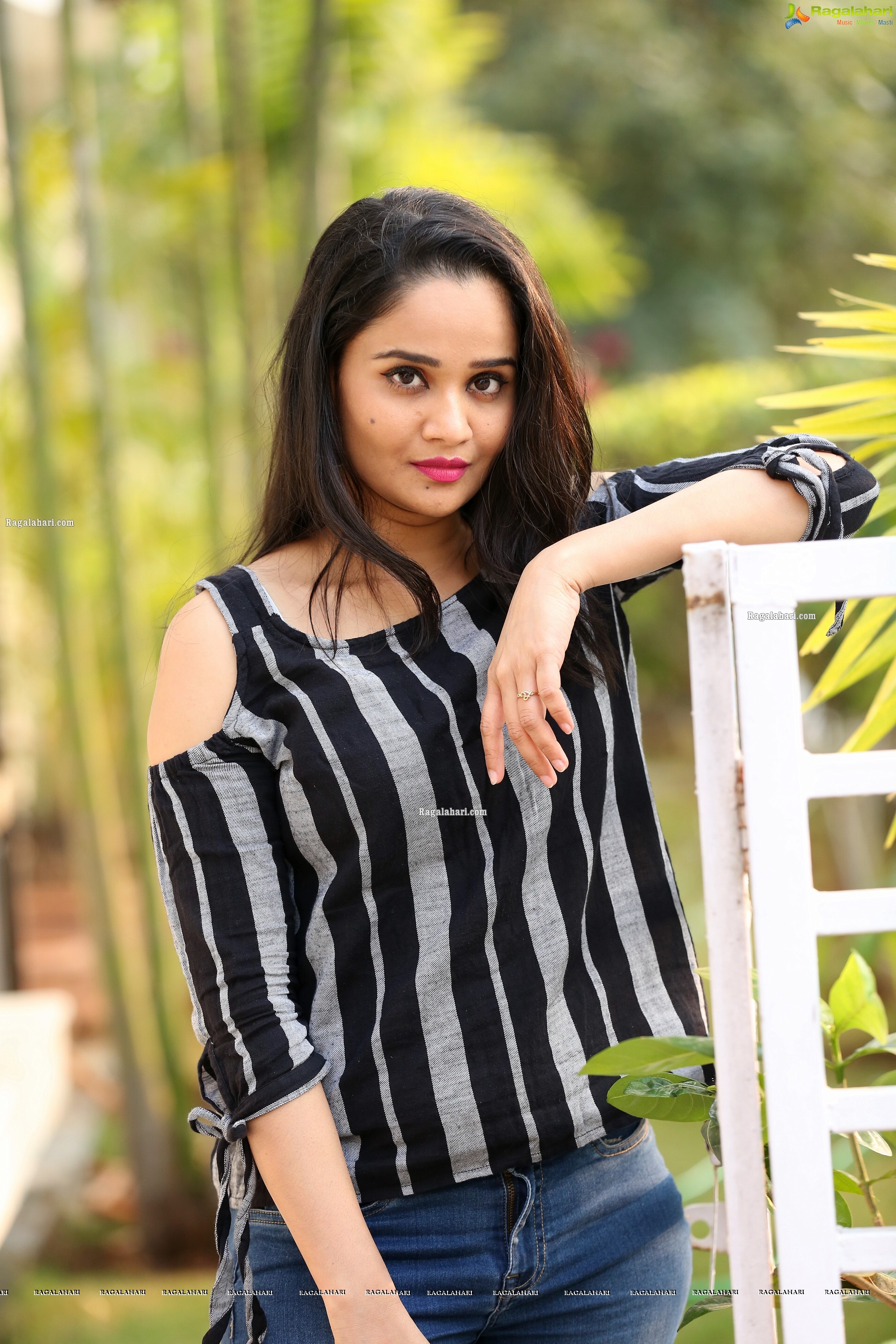 Usha Kurapati in Grey And Black Stripes Cold Shoulders Top, HD Photo Gallery