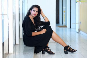 VJ Chandana at Beauty Conference 2021 Hyderabad Press Meet