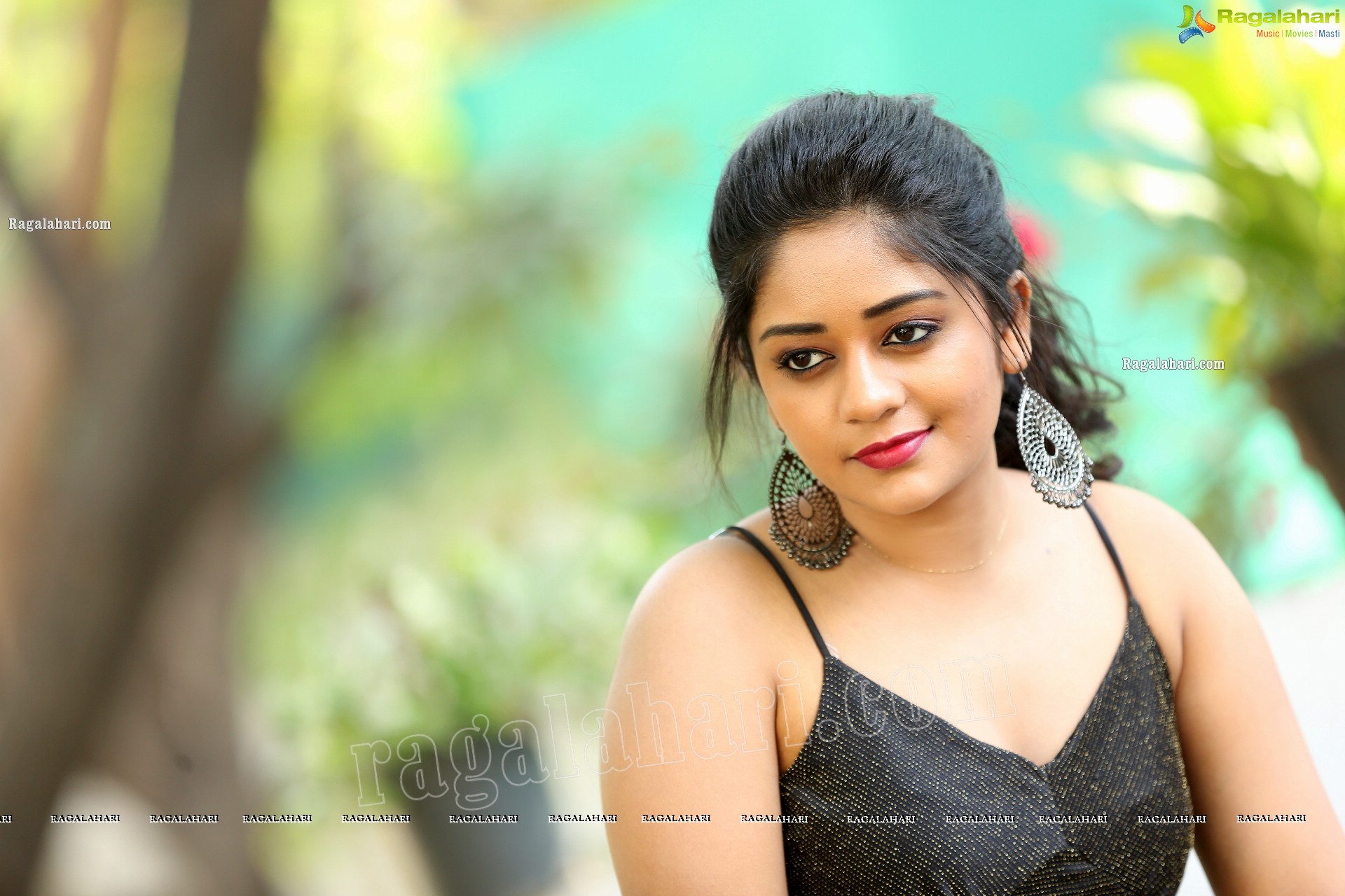 Deepa Umapathy in Black Silver Glittery Jumpsuit, Exclusive Photo Shoot